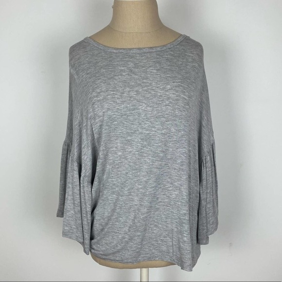 Others Follow Gray Top - Picture 1 of 3